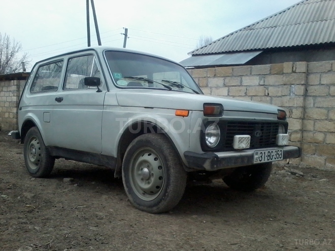 LADA (VAZ) Niva 1978, 400,000 km - 1.6 l - İsmayıllı