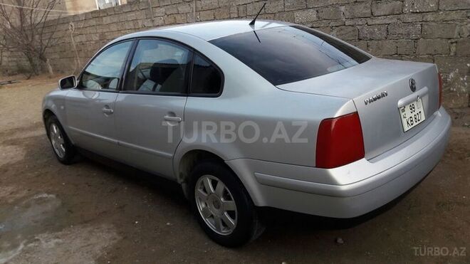Volkswagen Passat 1999, 250,000 km - 1.8 l - Bakı
