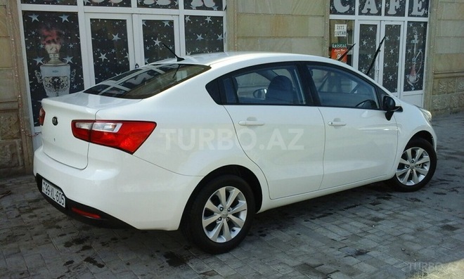 Kia Rio 2015, 17,000 km - 1.4 л - Kürdəmir