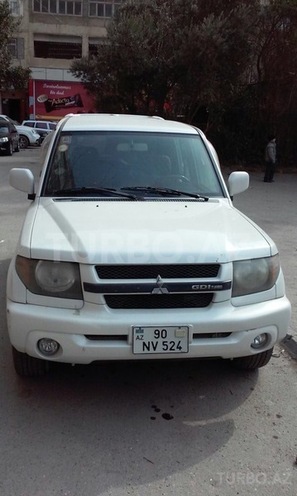 Mitsubishi Pajero io 2000, 2,890,000 km - 2.0 l - Bakı