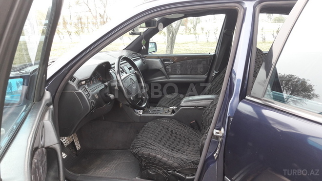 Mercedes E 200 1997, 400,000 km - 2.0 l - Sumqayıt