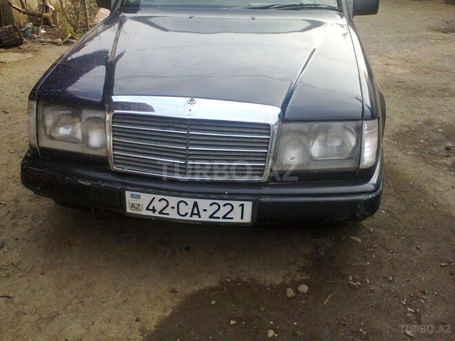 Mercedes E 300 1990, 196,304 km - 3.0 l - Lənkəran