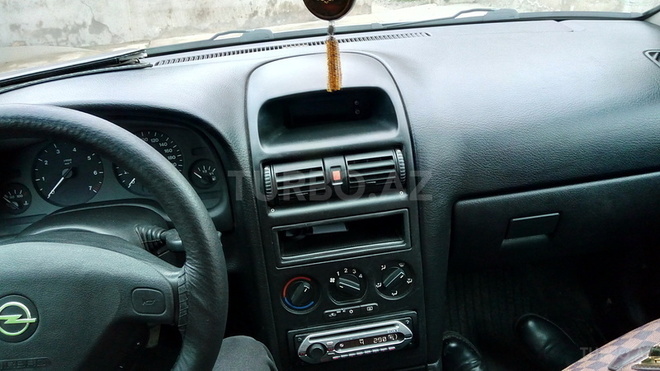Opel Astra 1999, 280,000 km - 1.6 l - Bakı