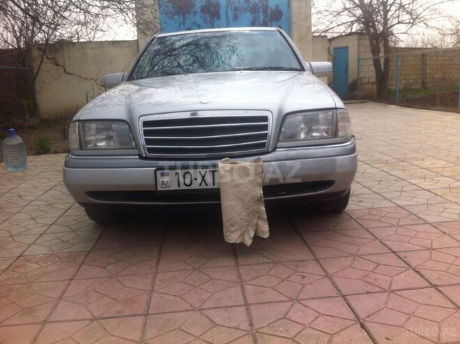 Mercedes C 220 1995, 187,000 km - 2.2 л - Ağcabədi