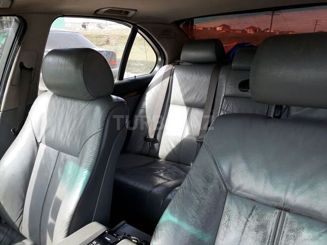 BMW 523 1997, 270,000 km - 2.5 l - Bakı