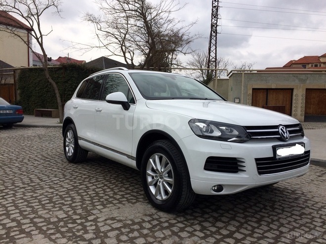 Volkswagen Touareg 2012, 85,600 km - 3.6 l - Bakı