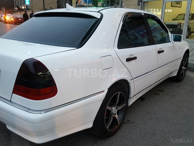 Mercedes C 200 1996, 382,000 km - 2.0 л - Bakı
