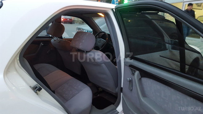 Mercedes C 200 1996, 382,000 km - 2.0 л - Bakı