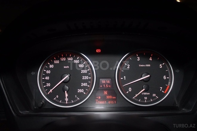 BMW X5 2009, 170,000 km - 4.8 l - Bakı