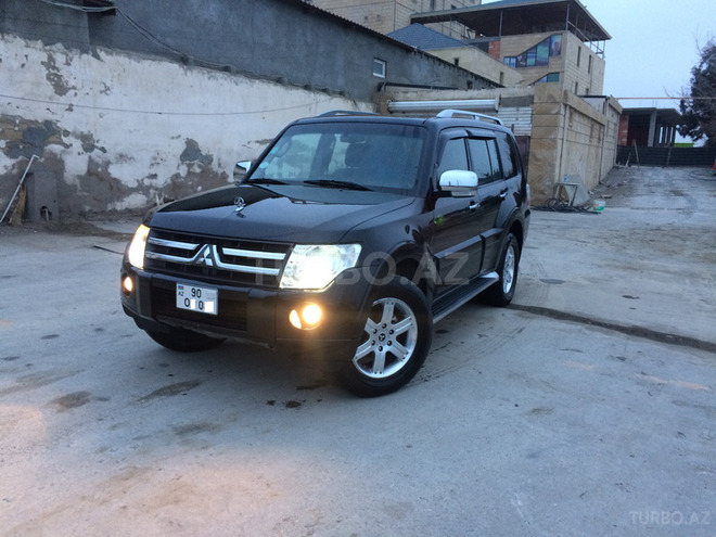 Mitsubishi Pajero 2007, 130,000 km - 3.0 л - Bakı