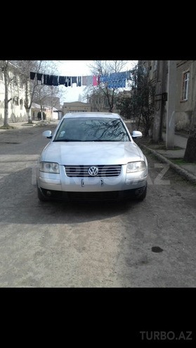 Volkswagen Passat 2004, 192,350 km - 1.8 l - Gəncə