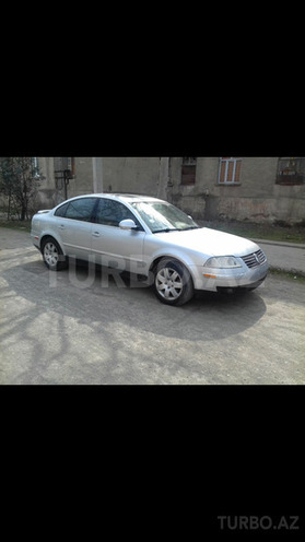 Volkswagen Passat 2004, 192,350 km - 1.8 l - Gəncə