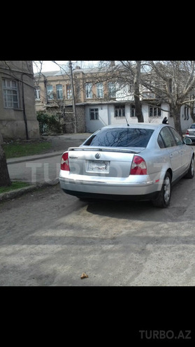 Volkswagen Passat 2004, 192,350 km - 1.8 l - Gəncə