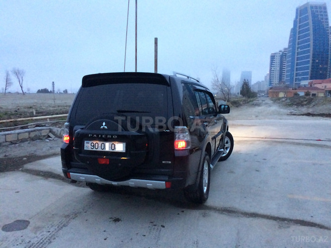 Mitsubishi Pajero 2007, 130,000 km - 3.0 л - Bakı