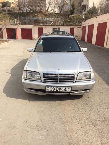 Mercedes C 200 2000, 310,000 km - 2.0 l - Bakı