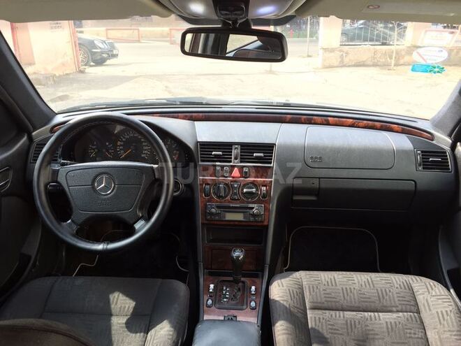 Mercedes C 200 2000, 310,000 km - 2.0 l - Bakı