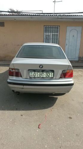 BMW 318 1992, 460,000 km - 1.9 l - Bakı