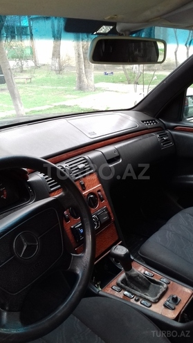 Mercedes E 220 1998, 471,000 km - 2.2 l - Bakı