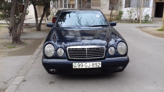 Mercedes E 220 1998, 471,000 km - 2.2 l - Bakı