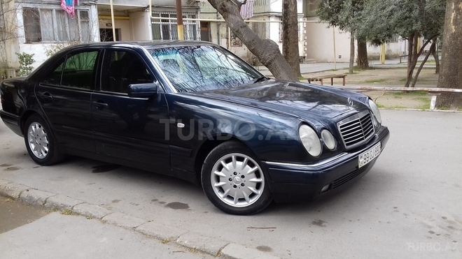 Mercedes E 220 1998, 471,000 km - 2.2 l - Bakı