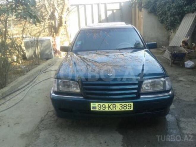 Mercedes C 230 1998, 241,600 km - 2.3 l - Bakı