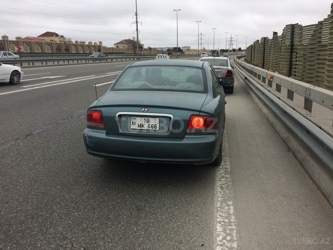 Hyundai Sonata 2003, 178,000 km - 2.0 l - Bakı