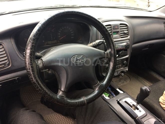 Hyundai Sonata 2003, 178,000 km - 2.0 l - Bakı