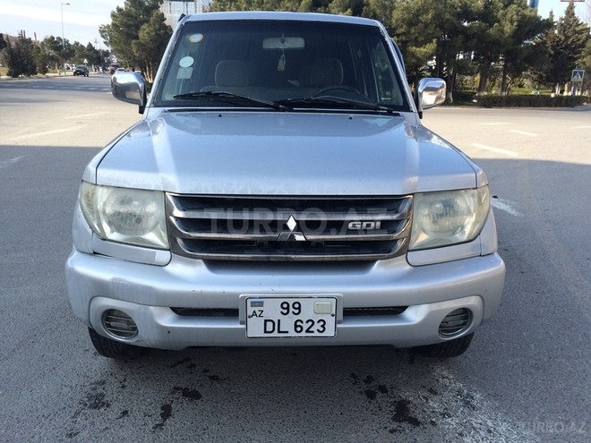 Mitsubishi Pajero io 2001, 214,041 km - 2.0 l - Sumqayıt