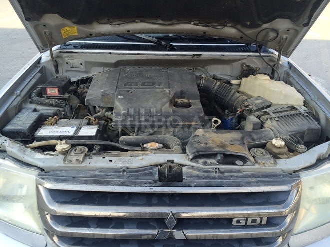 Mitsubishi Pajero io 2001, 214,041 km - 2.0 l - Sumqayıt
