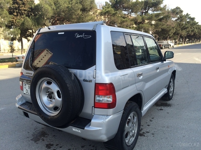 Mitsubishi Pajero io 2001, 214,041 km - 2.0 l - Sumqayıt