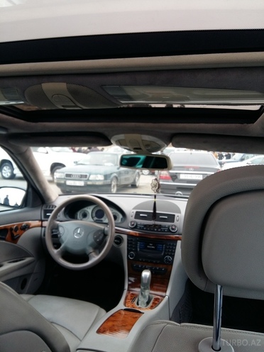 Mercedes E 320 2002, 294,000 km - 3.2 л - Bakı