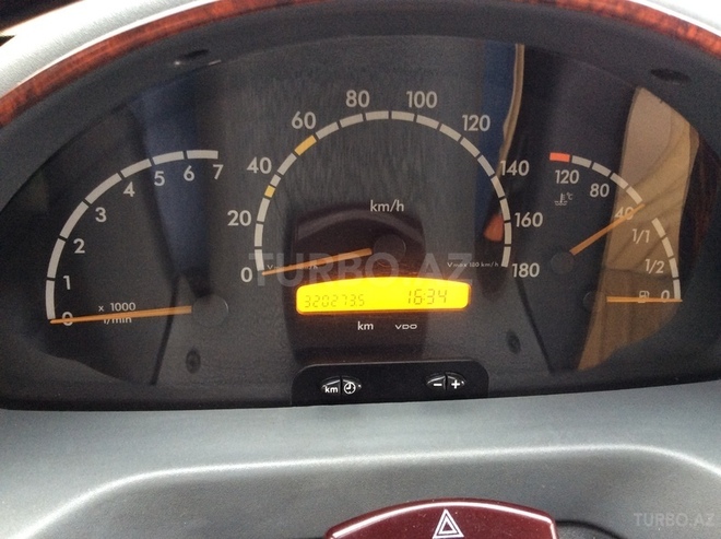 Mercedes Sprinter 313 2002, 320,273 km - 2.2 л - Bakı