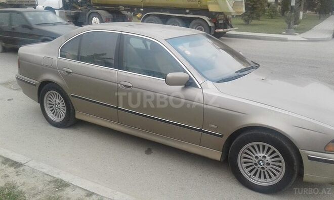 BMW 528 1999, 276,000 km - 2.5 l - Bakı