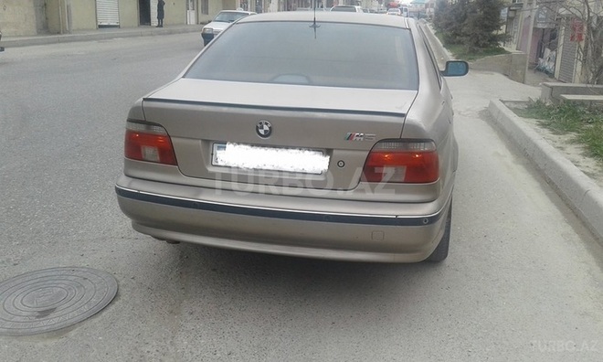BMW 528 1999, 276,000 km - 2.5 l - Bakı