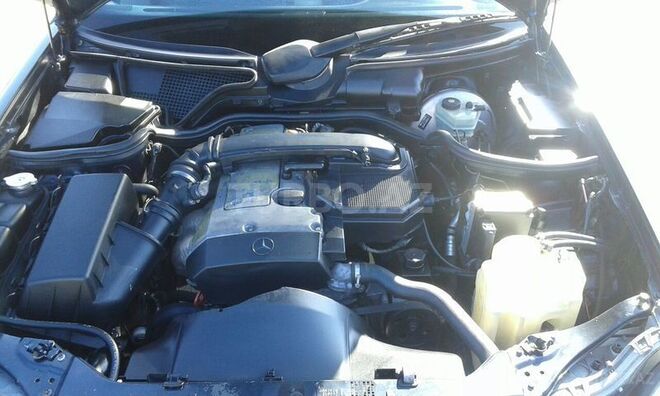 Mercedes E 230 1996, 347,000 km - 2.3 l - Bakı