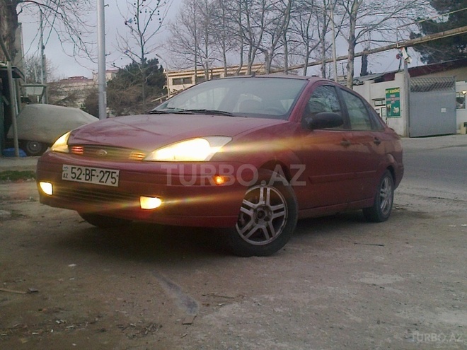 Ford Focus 2000, 154,589 km - 2.0 l - Bakı
