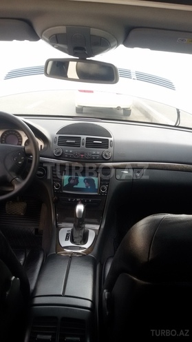 Mercedes E 270 2003, 246,300 km - 2.7 l - Bakı