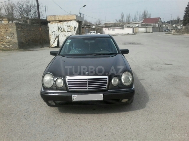 Mercedes E 240 1998, 247,563 km - 2.4 l - Sumqayıt