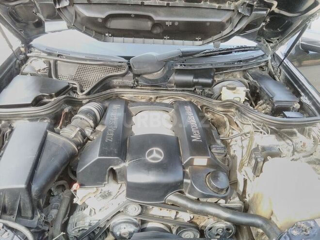 Mercedes E 240 1998, 247,563 km - 2.4 l - Sumqayıt