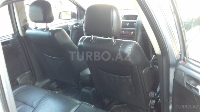 Opel Astra 2003, 266,000 km - 1.8 l - Bakı