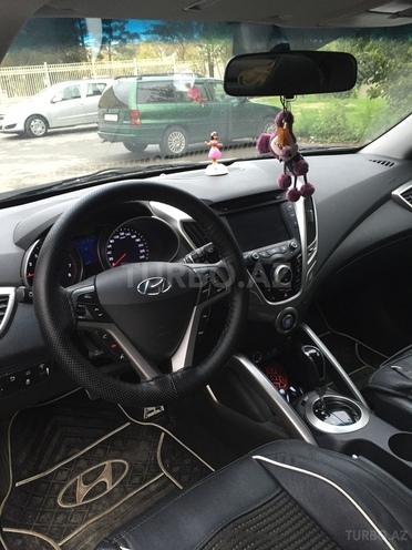 Hyundai Veloster 2011, 24,200 km - 1.6 l - Bakı