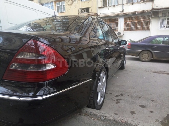 Mercedes E 270 2003, 187,000 km - 2.7 л - Bakı