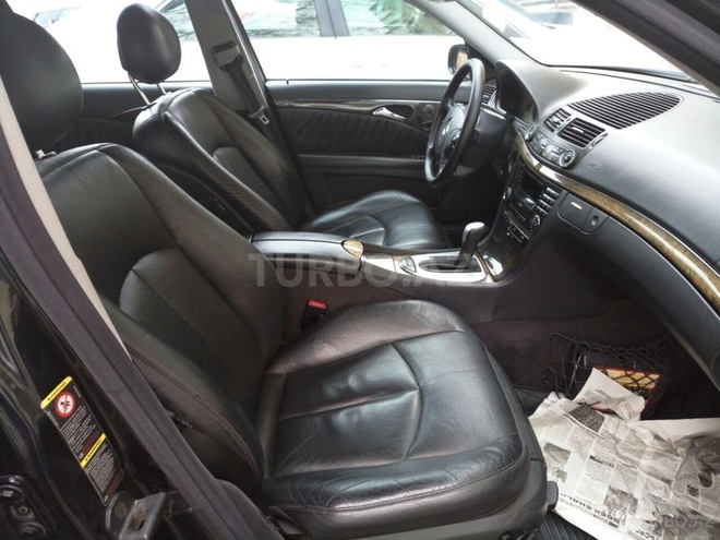 Mercedes E 270 2003, 187,000 km - 2.7 l - Bakı