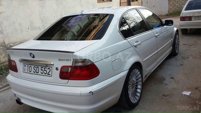 BMW 323 1999, 200,000 km - 2.5 л - Bakı