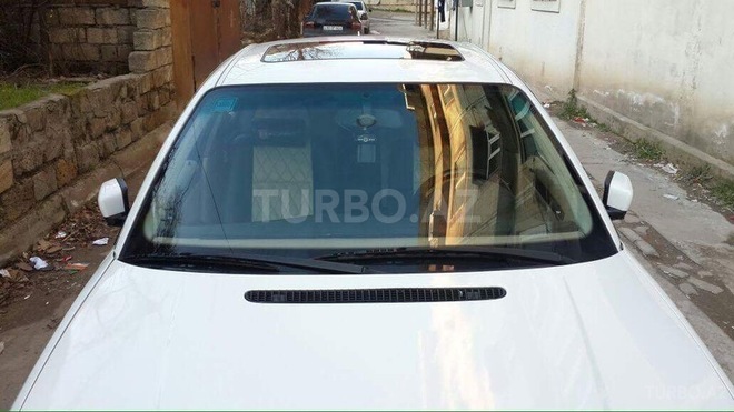 BMW 323 1999, 200,000 km - 2.5 л - Bakı