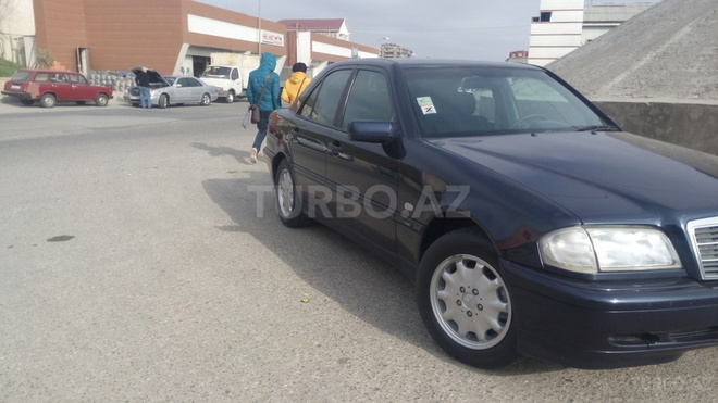 Mercedes C 200 1998, 25,000 km - 2.0 l - Bakı
