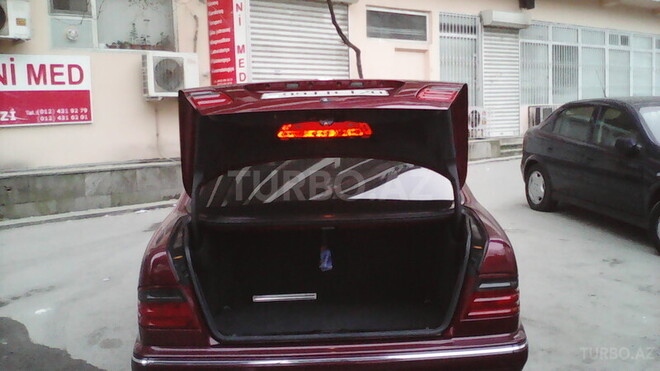 Mercedes E 200 2002, 219,000 km - 2.0 l - Bakı