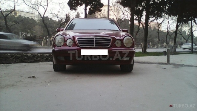 Mercedes E 200 2002, 219,000 km - 2.0 l - Bakı