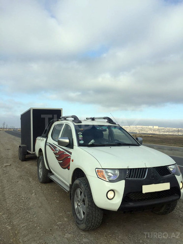 Mitsubishi L200 2007, 281,987 km - 2.5 l - Bakı