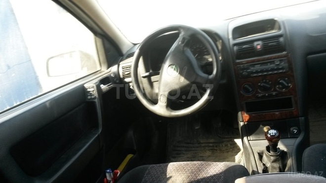 Opel Astra 1998, 230,000 km - 1.6 л - Bakı